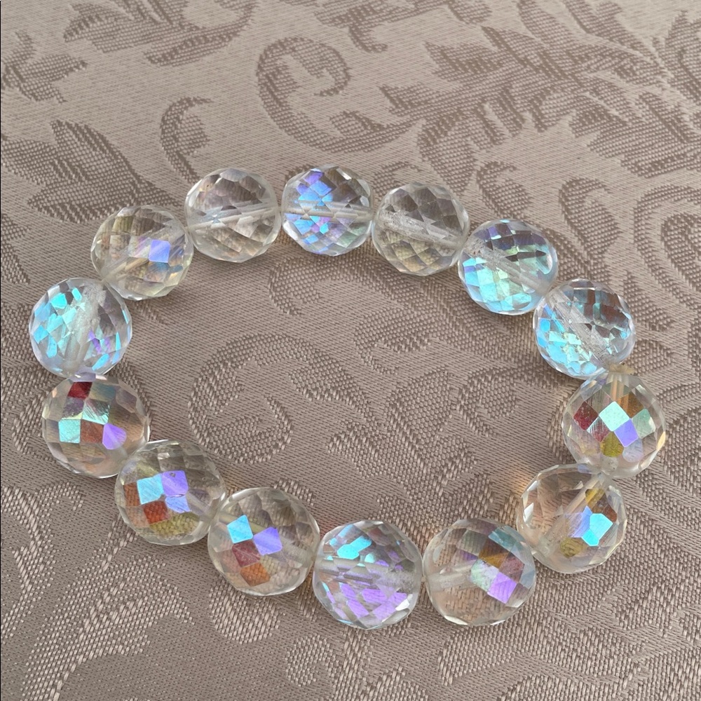 Elegant Crystal Beaded Bracelet